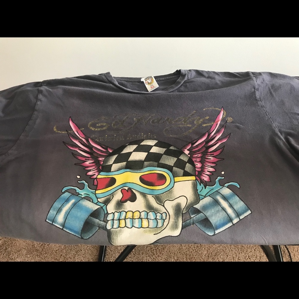 Men's Ed Hardy Tee, size XL
